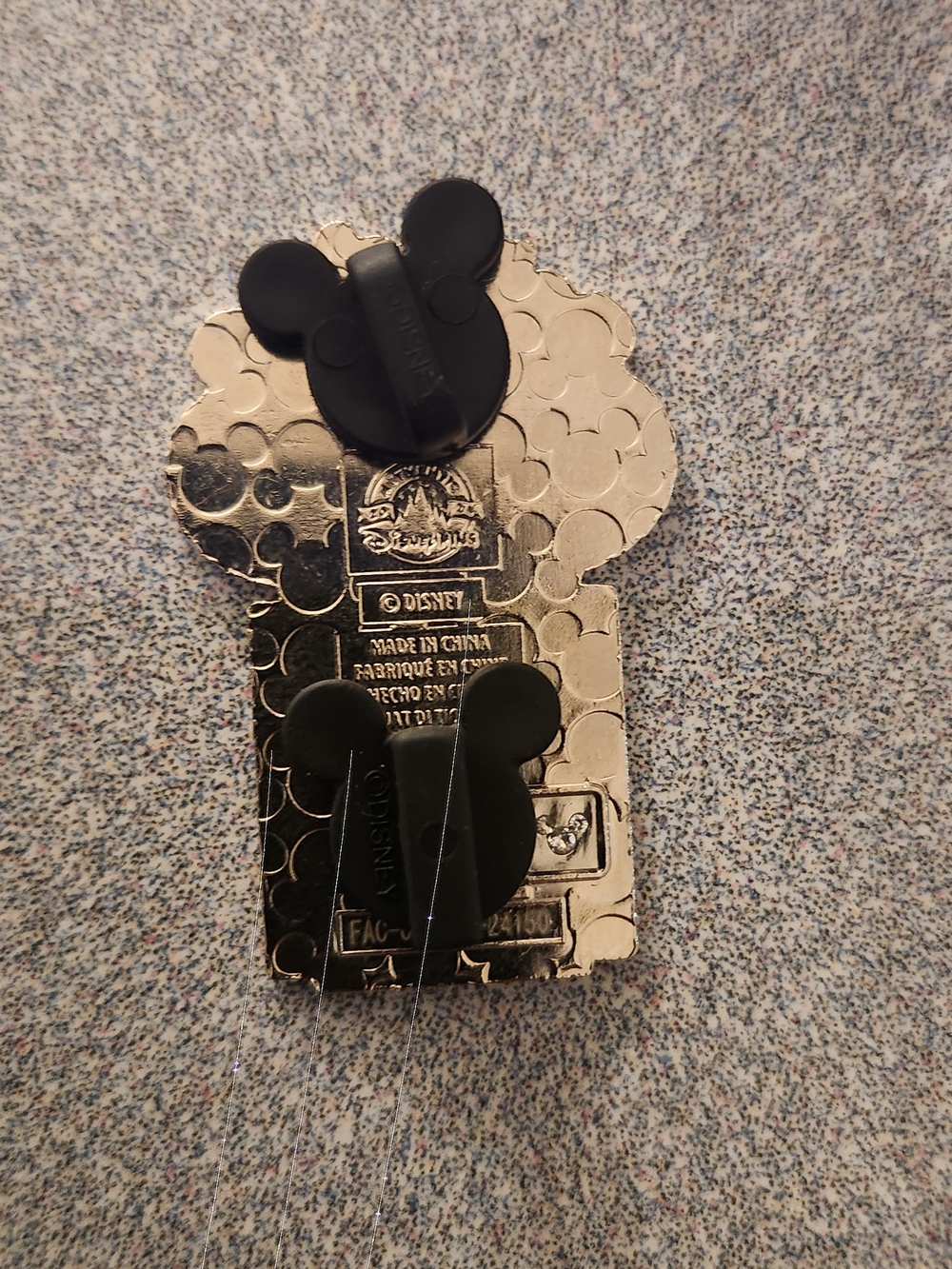 Disney Ursula Enamel Pin in Purple, Black, Teal & Yellow - Picture 3 of 3